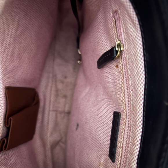 EUC Dooney & Bourke Brown Safari Pebbled Grain Leather Medium Shoulder
Bag - Picture 11 of 13